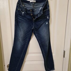 Blue Ankle Cropped Jeans with Faded Look Button Fly
